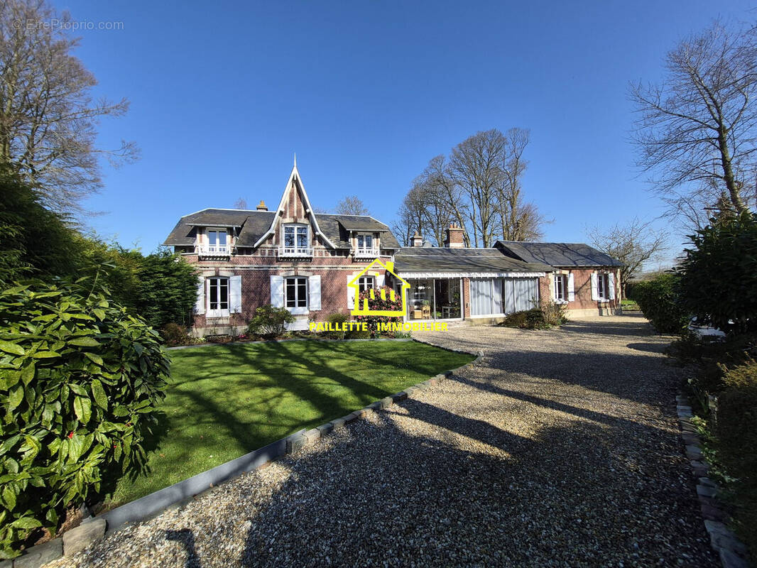 Maison à SAINT-ROMAIN-DE-COLBOSC