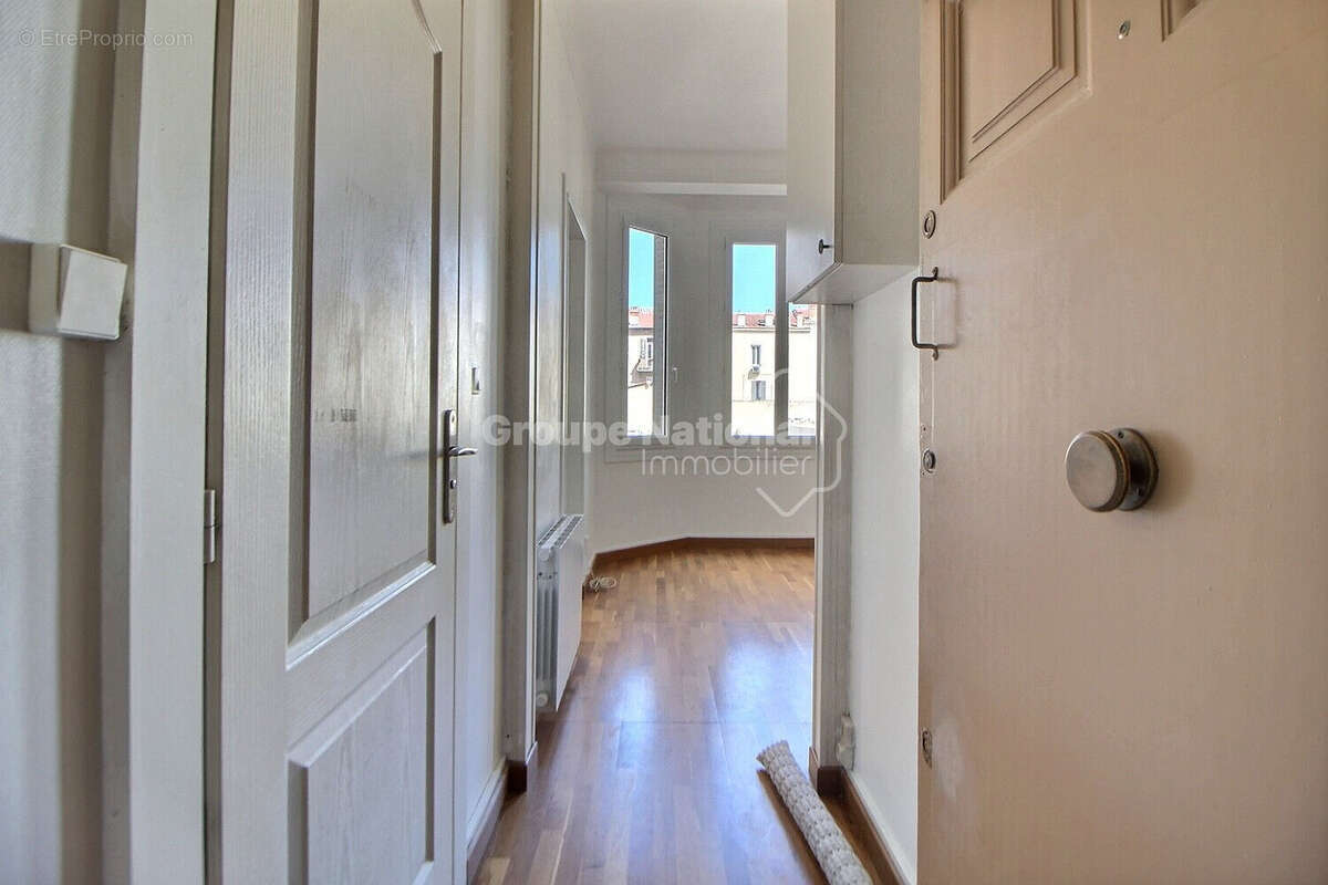 Appartement 23 m² à Cannes  - photo 6
