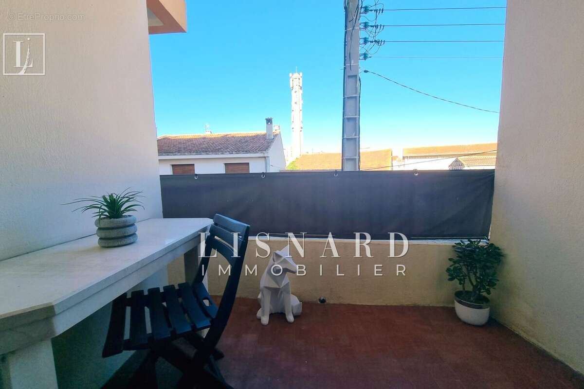 Appartement à VALLAURIS