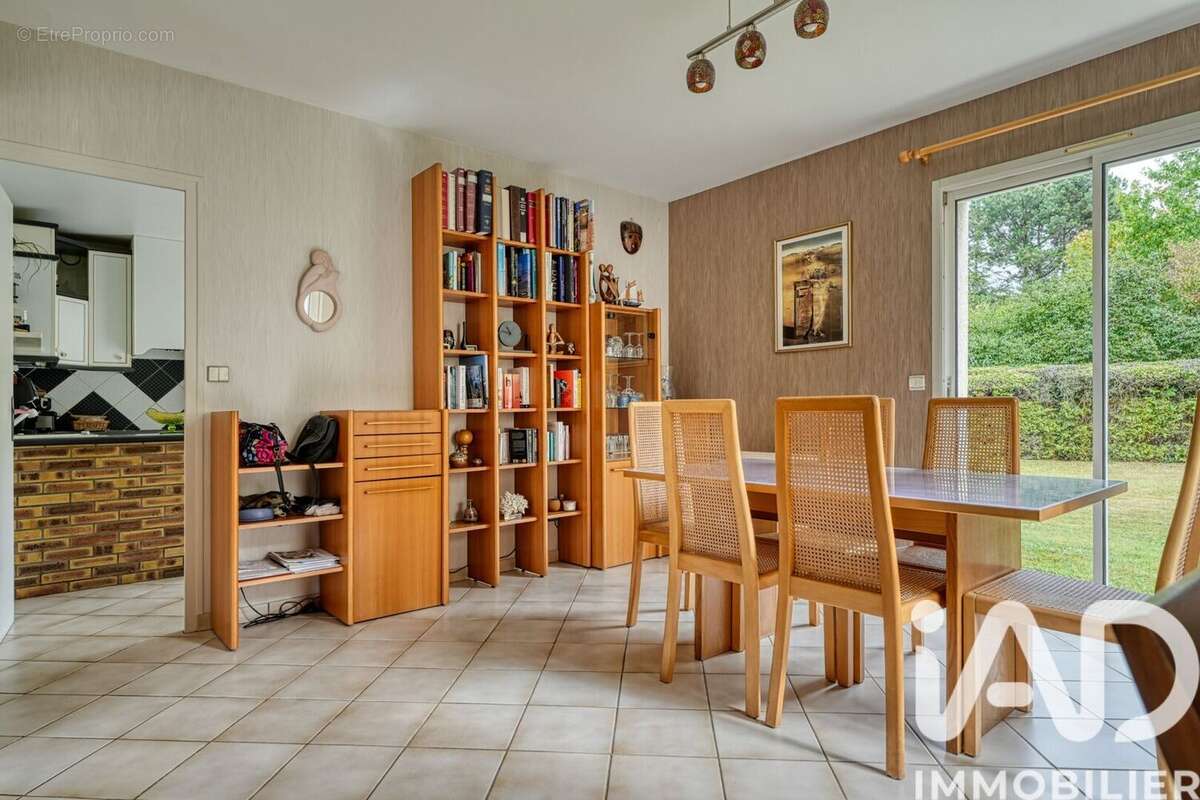 Photo 5 - Maison à EZANVILLE