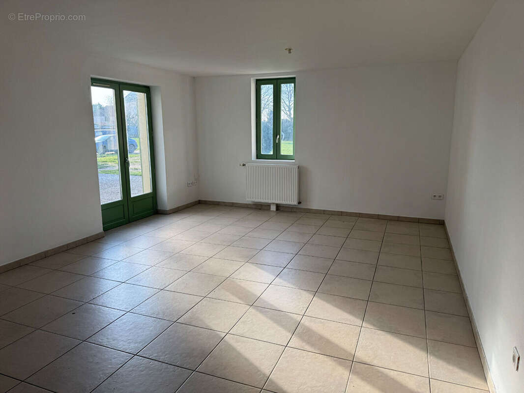 Maison à BESSAY-SUR-ALLIER