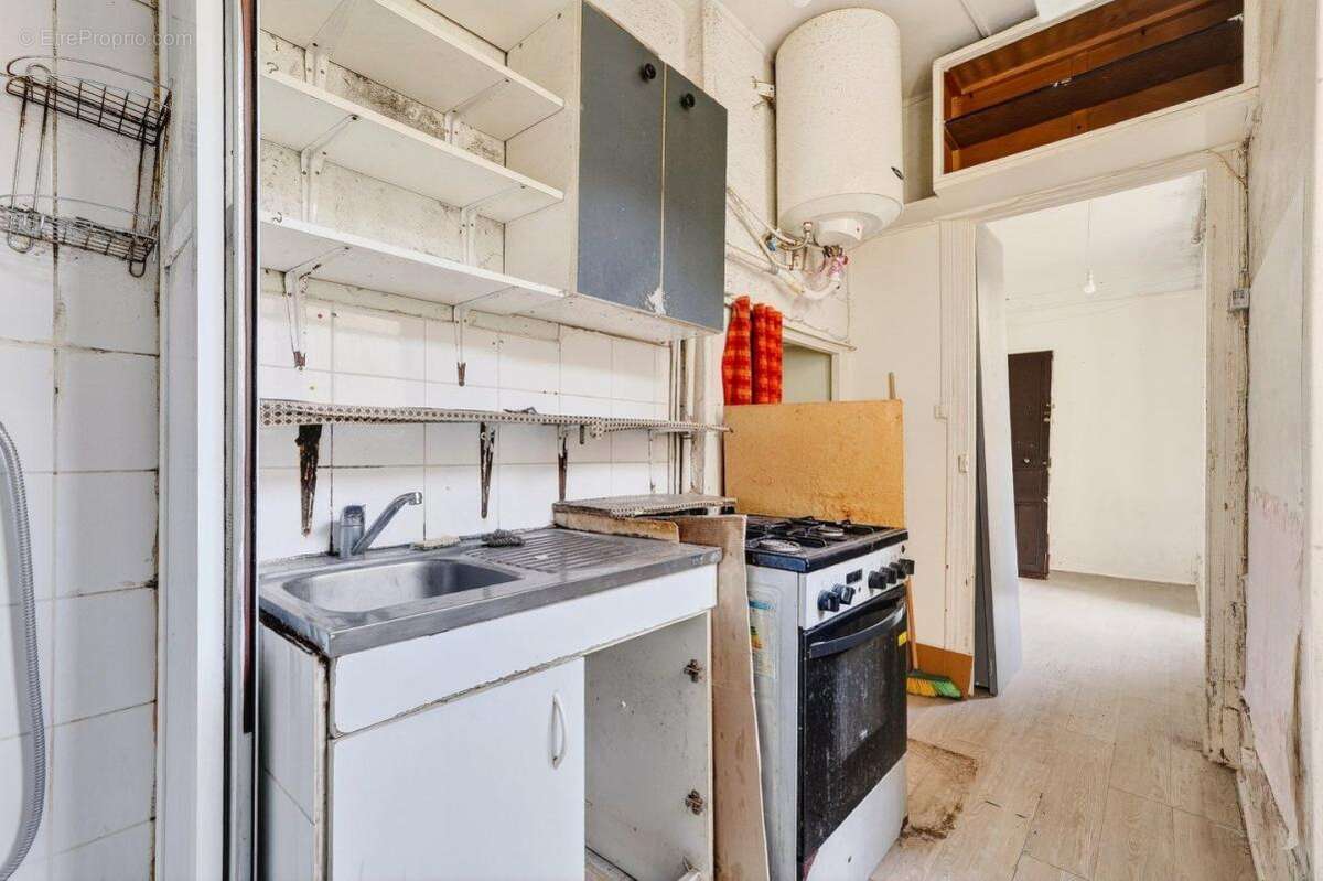 Appartement à PARIS-17E