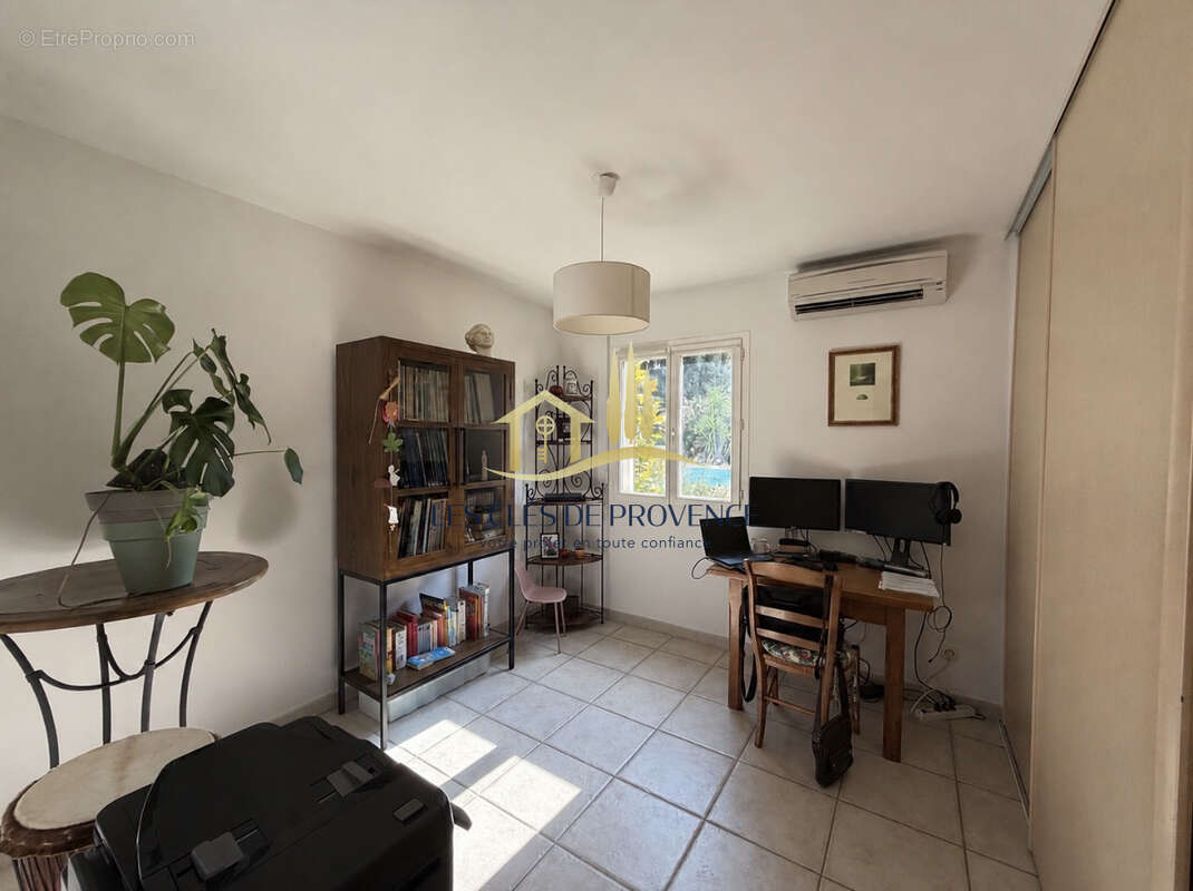 Maison à ROGNAC