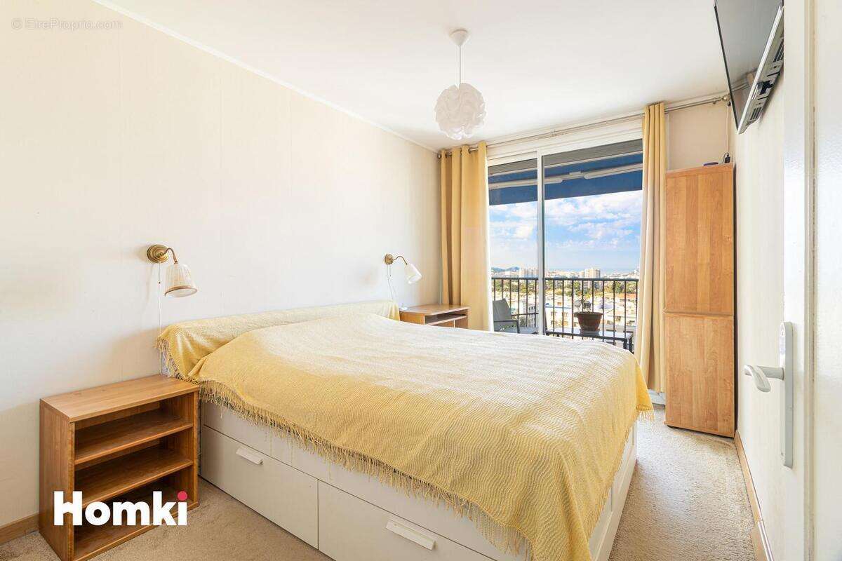 Appartement à MARSEILLE-9E