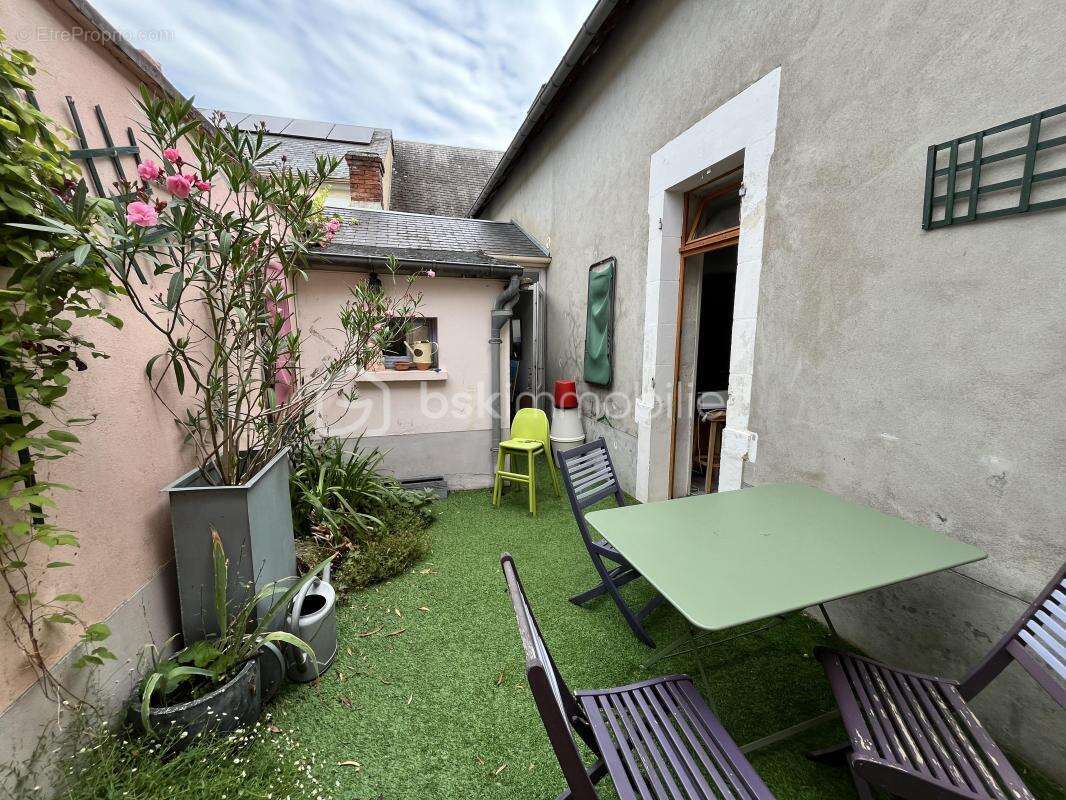 Magnifique maison de ville au cachet préservé, rénovation d'architecte et extérieur plein Ouest - photo 4