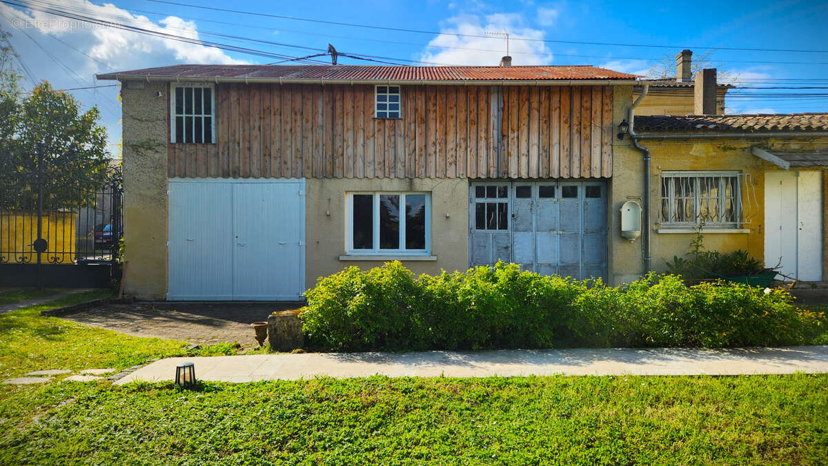 Maison à SAINT-ANDRE-DE-CUBZAC