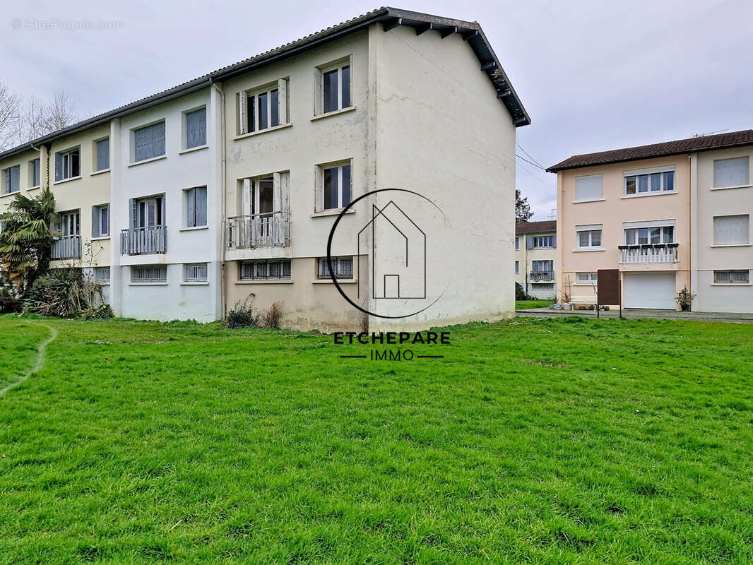 Maison à SAUVETERRE-DE-BEARN