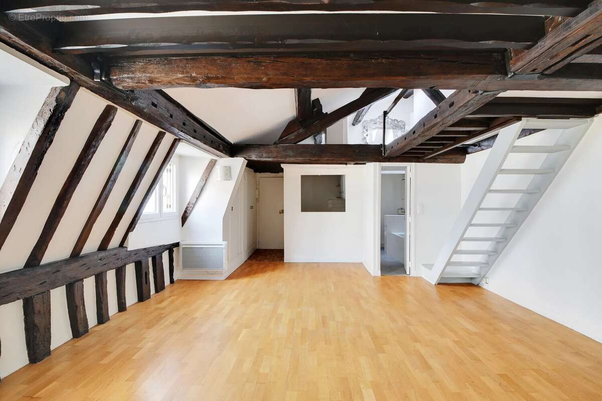 Appartement à PARIS-6E