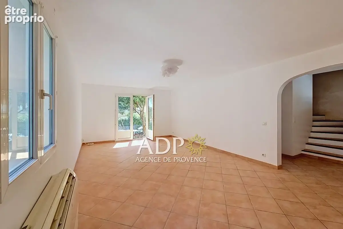 Maison 4 pièces 80 m² à vendre à Grasse (06130) - photo 8