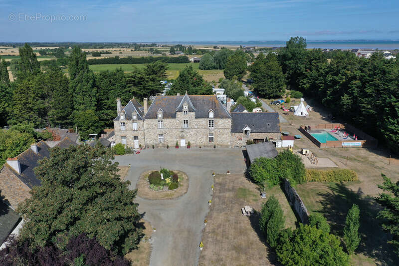 Dpt Ille et Vilaine (35), à vendre CHERRUEIX Propriété de 20 pièces sur 4 hectares - photo 11