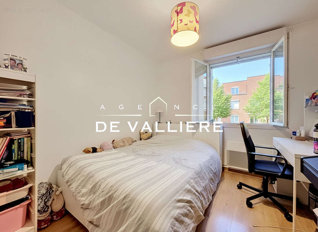 Appartement à NANTERRE