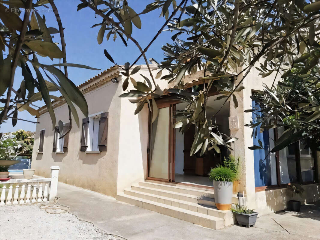 Maison à SAINT-GENIES-DE-COMOLAS