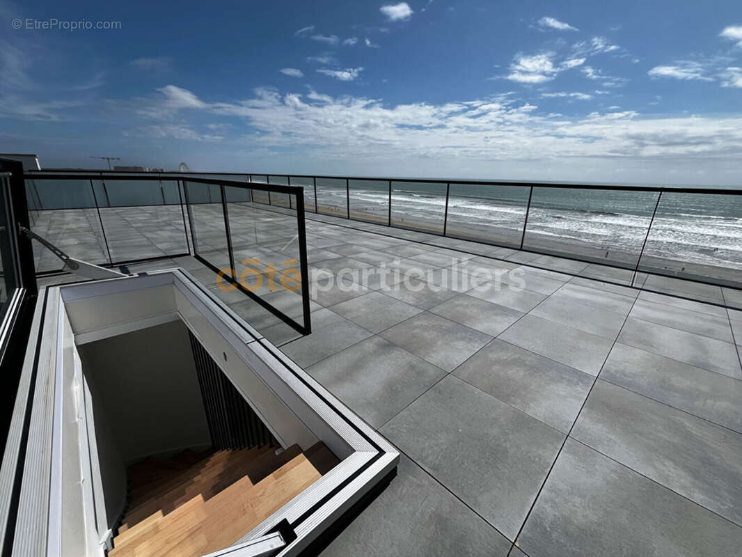 Saint-jean-de-monts -- face mer -- rooftop vue mer -- 5 pièces -- 146,30 m² -- appartement neuf -- haut de gamme - photo 9