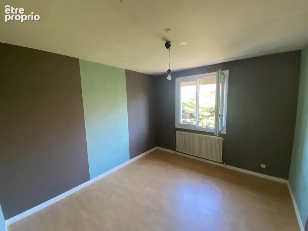 Maison familiale au calme avec potentiel à développer - photo 10
