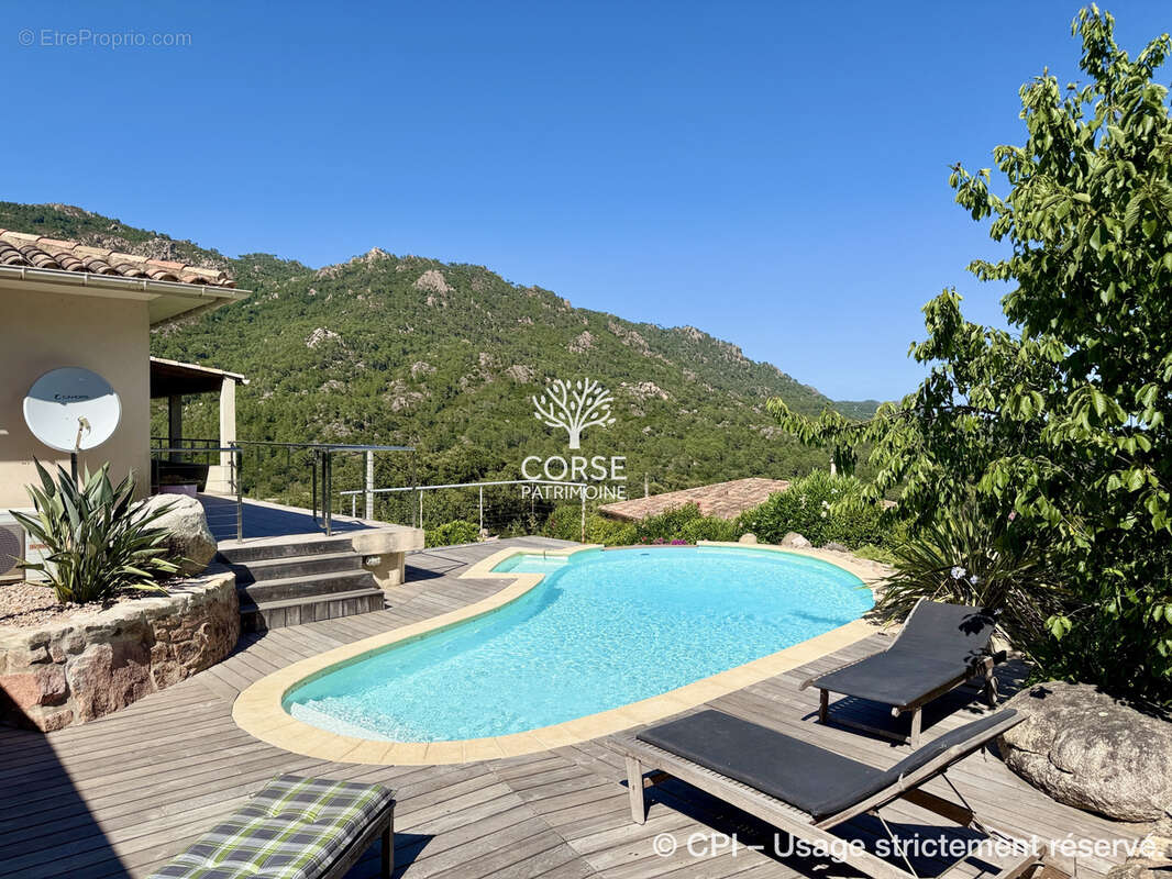 Maison à PORTO-VECCHIO