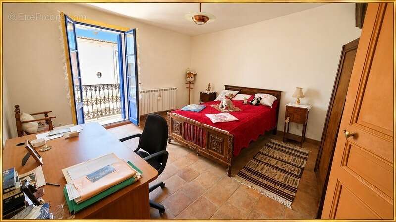 Maison à vendre 7 pièces VENDEMIAN (34), maison avec 5 chambres, 2 doubles garages, 1 studio et une annexe + jardin - photo 59