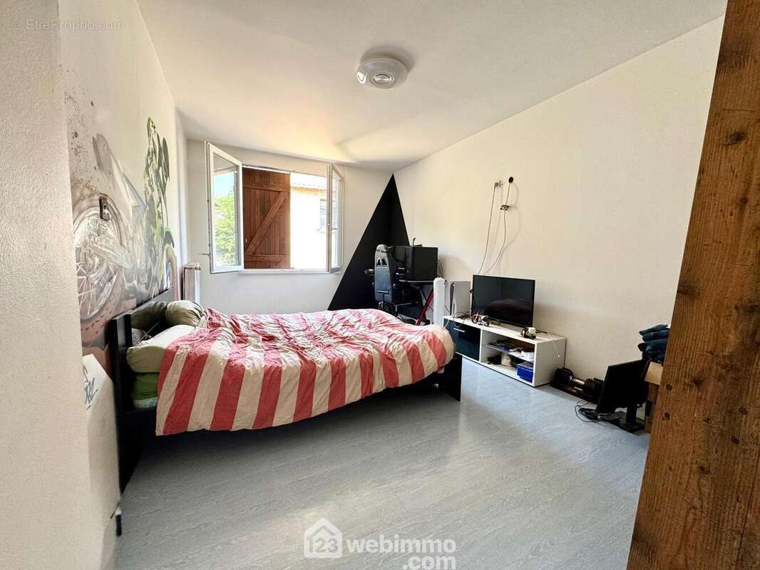 Maison à VIGNEULLES-LES-HATTONCHATEL