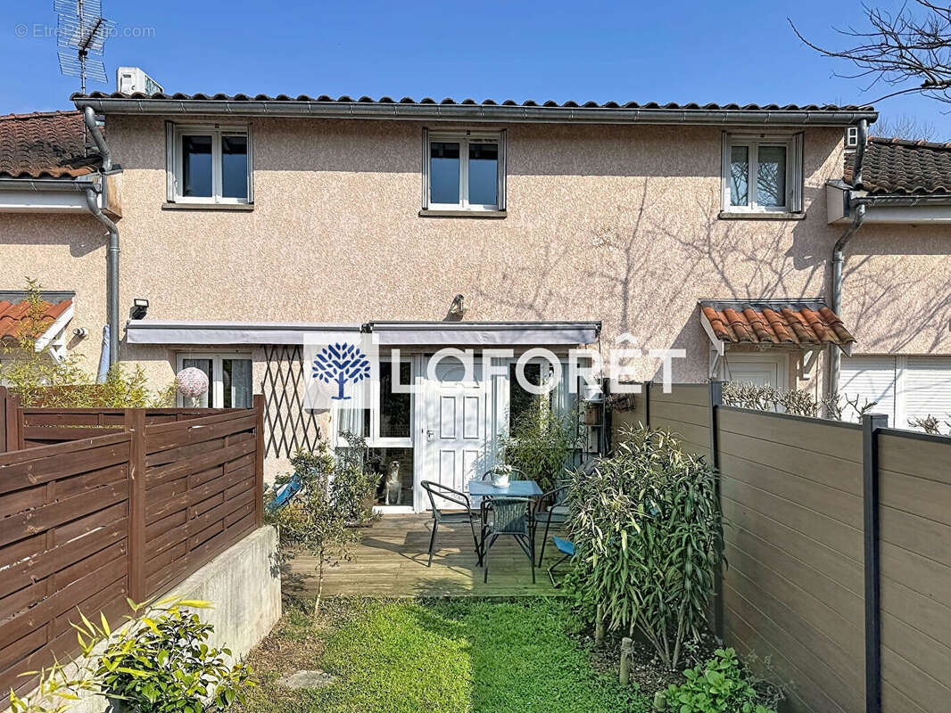 Maison à DAGNEUX
