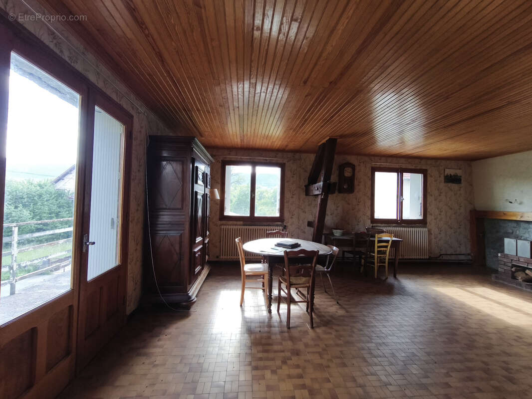 maison avec terrain et garage - photo 11