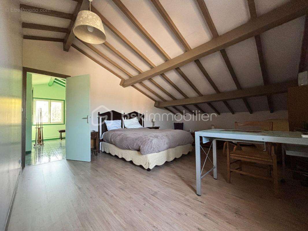 Maison familiale - proche centre - photo 10