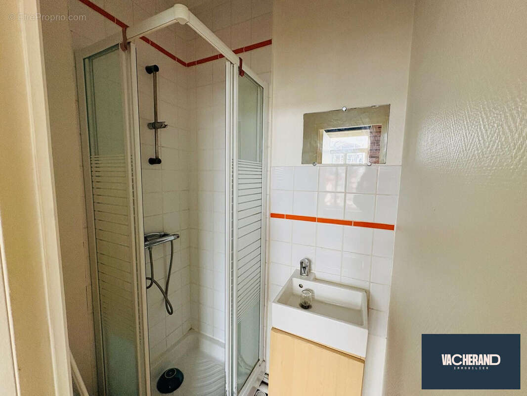 Appartement 18 m² à Lille  - photo 4