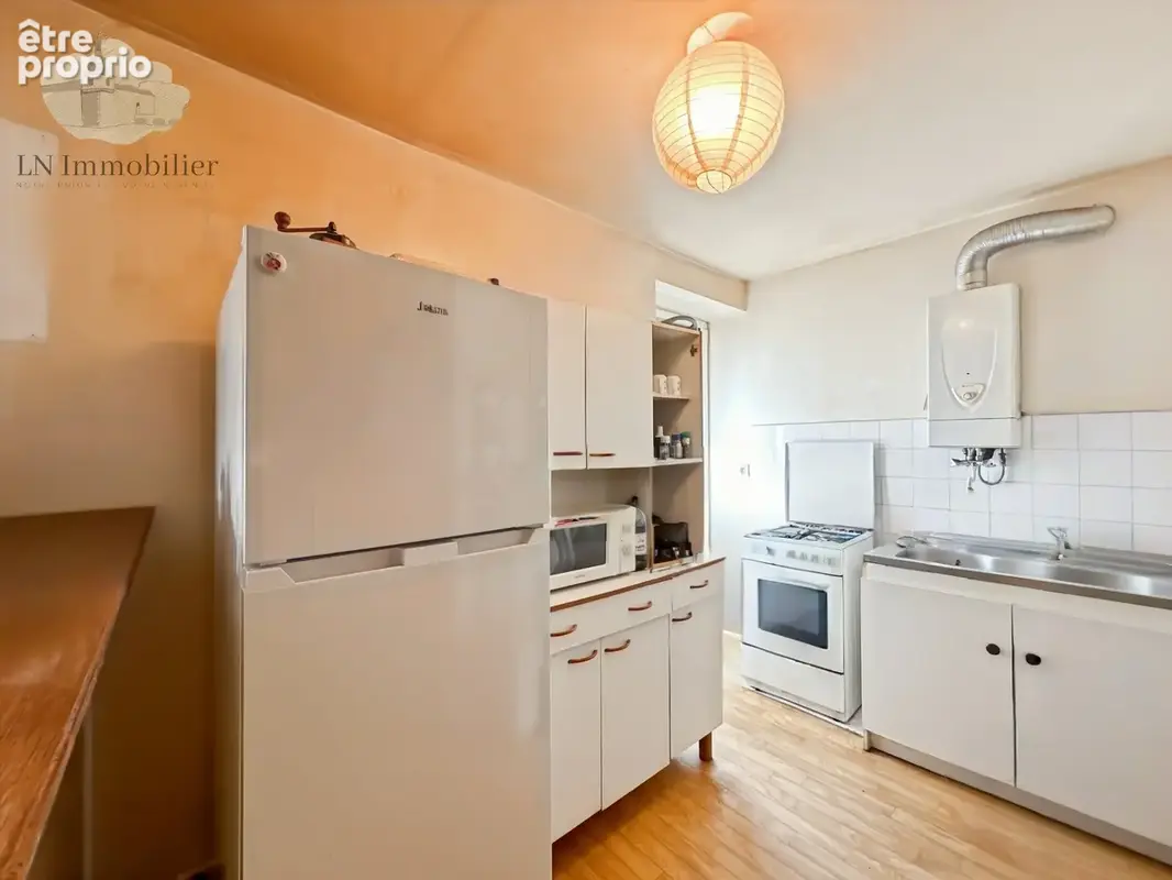 Appartement type t2 - 50 m2  - centre-ville de concarneau - photo 2