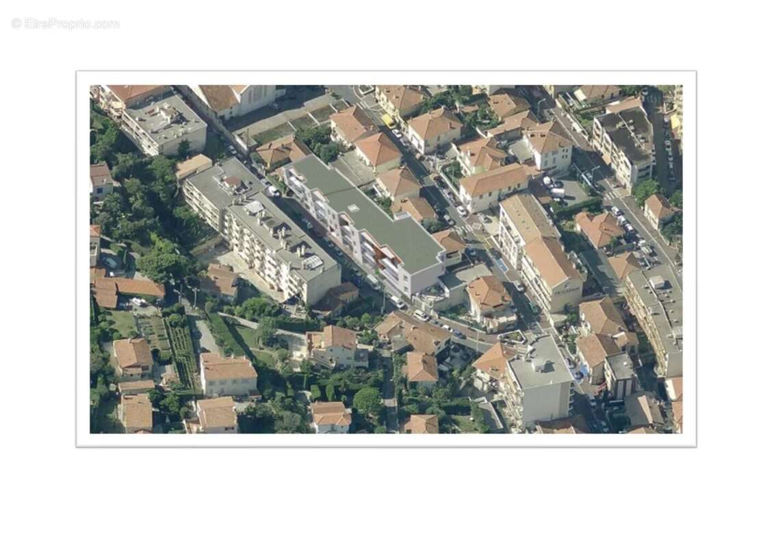 Appartement à LE CANNET