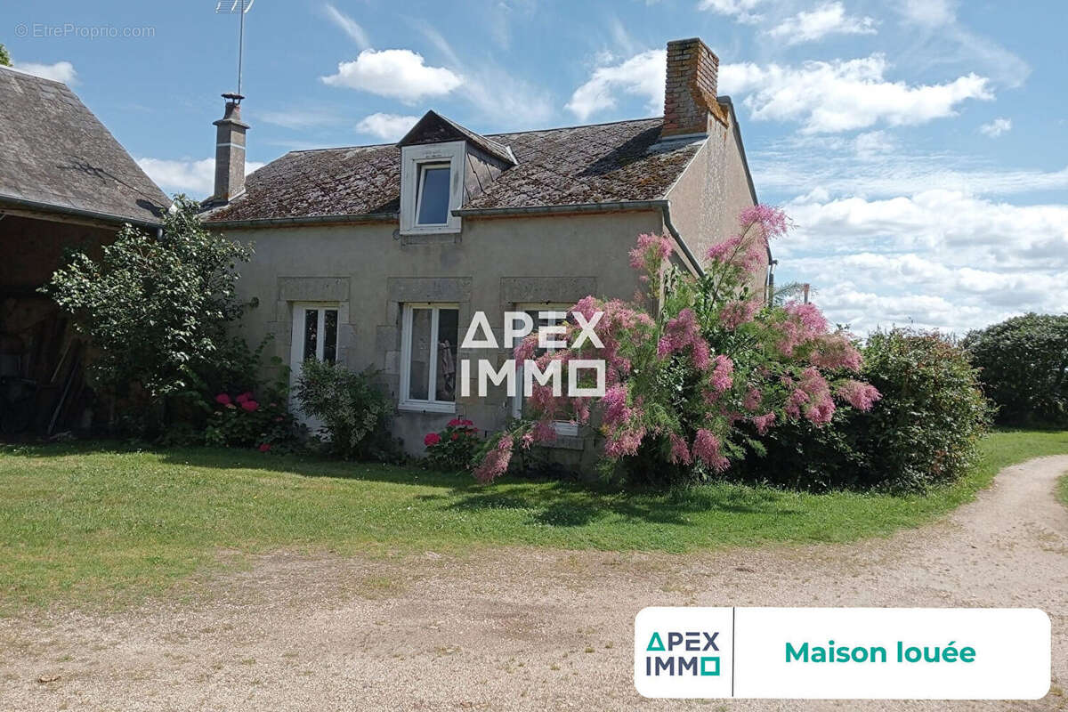 Maison à OUVROUER-LES-CHAMPS