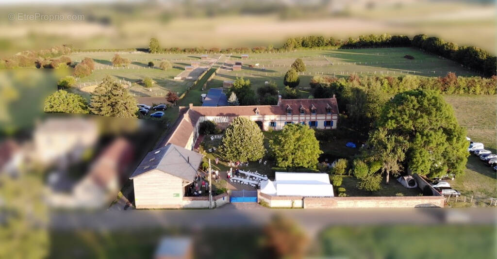 Maison à LACHAPELLE-AUX-POTS