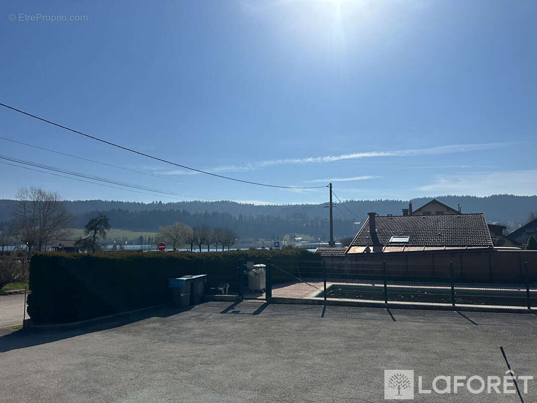 Appartement à SAINT-POINT-LAC