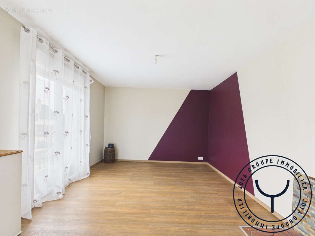 Maison 66 m² à Saron-Sur-Aube  - photo 6