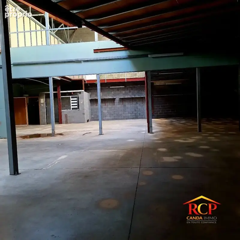 Commerce 409 m² à vendre à Saint-Pierre (97410) - photo 3