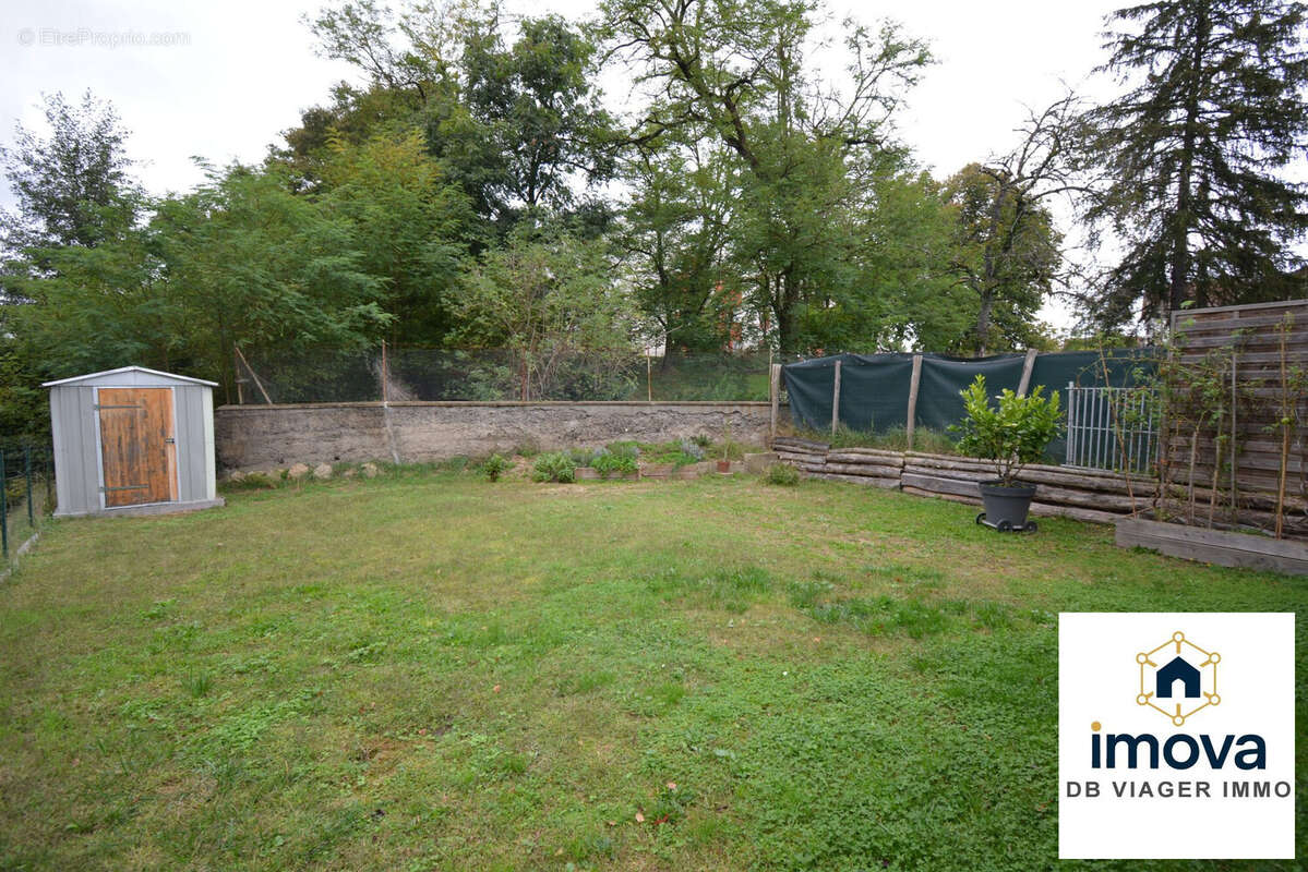 Maison à PUY-GUILLAUME