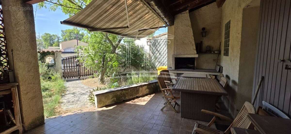 Maison 137 m² à Avignon  - photo 2