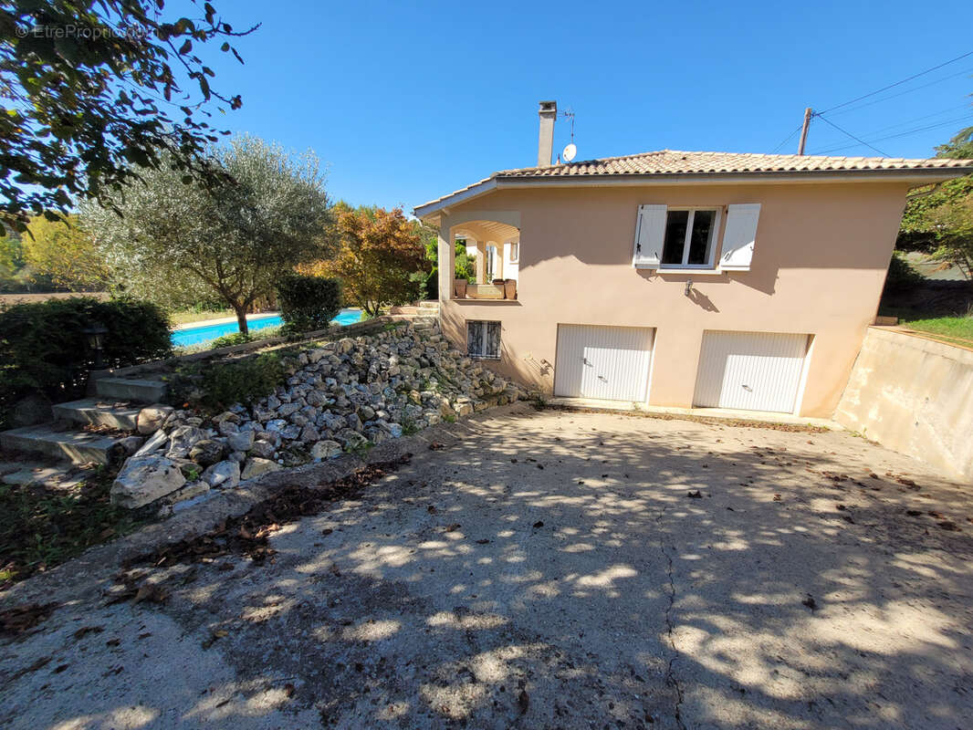 Maison à SAINTE-BAZEILLE