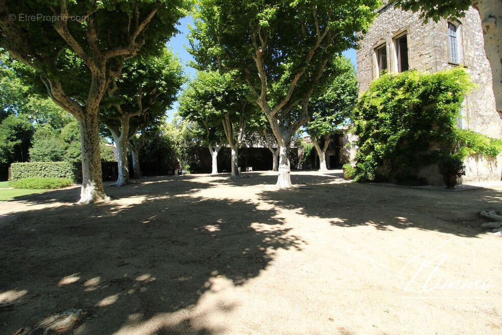 Maison à NIMES