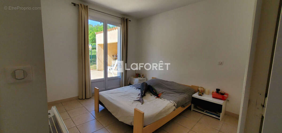 Villa Tourves 5 pièces 4 chambres - photo 7