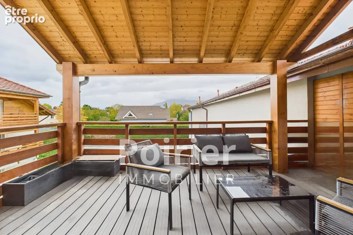 COUP DE CŒUR À VEIGY ! T5 Duplex rénové   Vue dégagée - photo 4