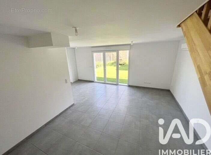 Maison 67 m² à Bassens  - photo 8