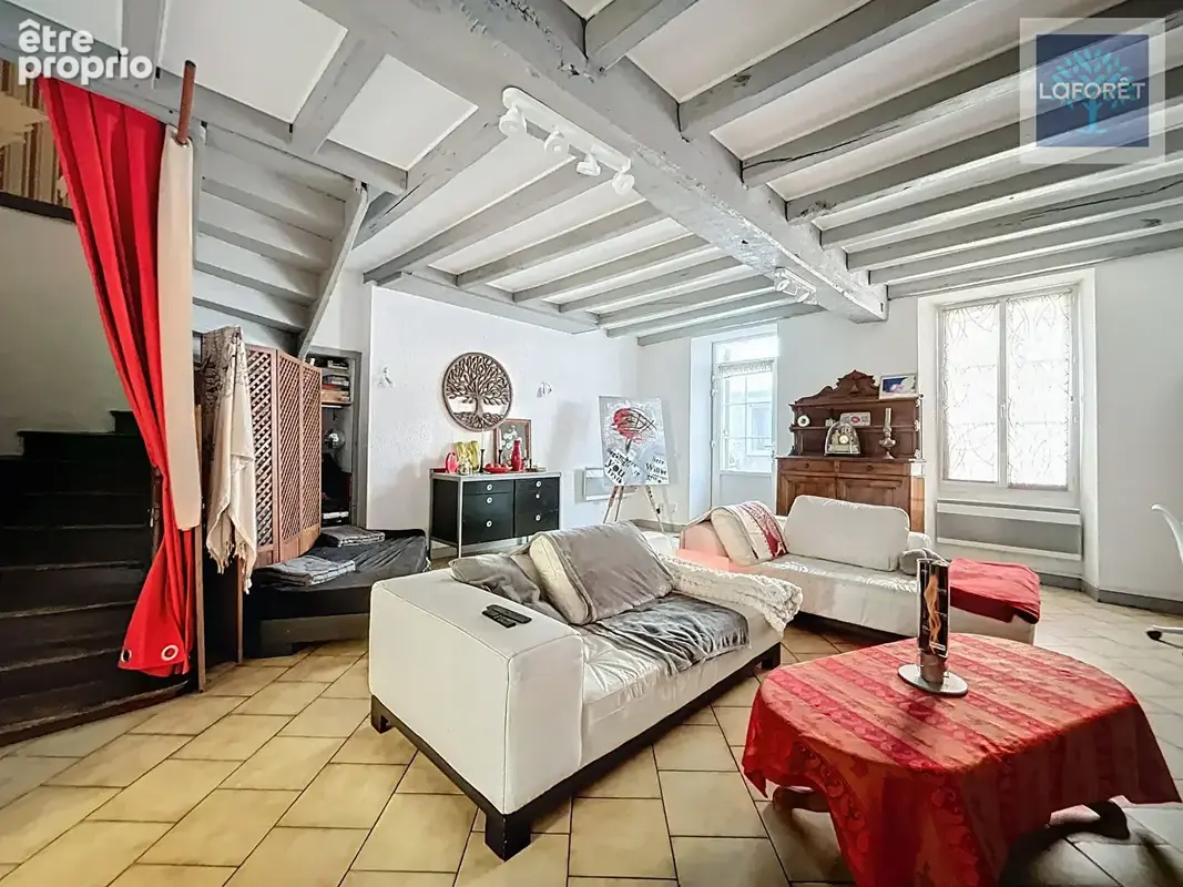 Immeuble de rapport : 2 maisons + local commercial - photo 2
