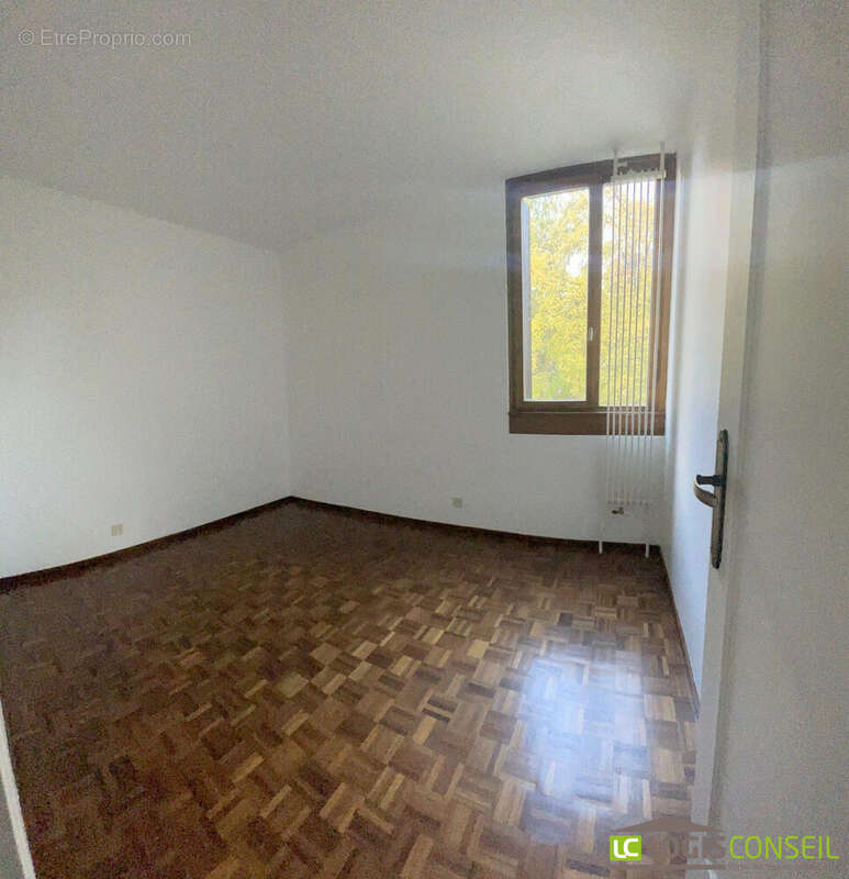 Appartement à CHATENAY-MALABRY