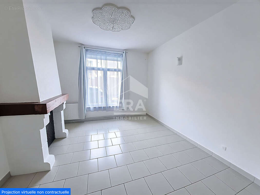 Maison à SALLAUMINES