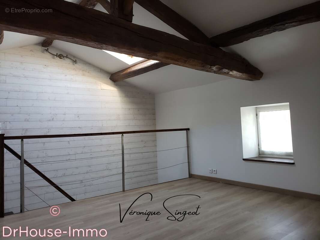 Maison à SAINT-MAURICE-LE-GIRARD