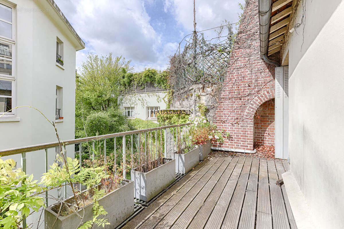 Maison à PARIS-18E