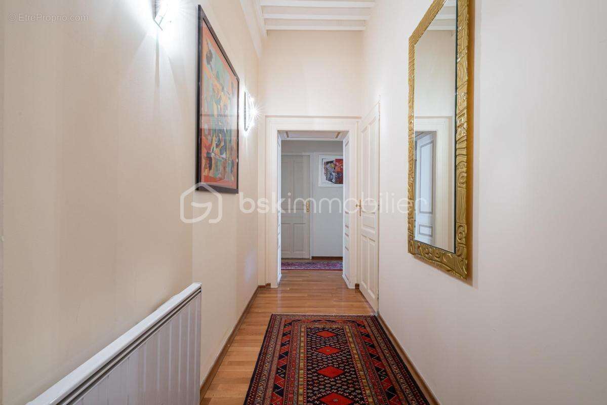 ANNECY – Appartement 211m² Adresse Signature  Rue du Pâquier - photo 6