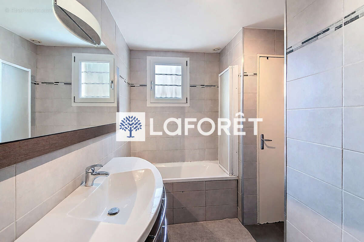 Maison à ROZAY-EN-BRIE