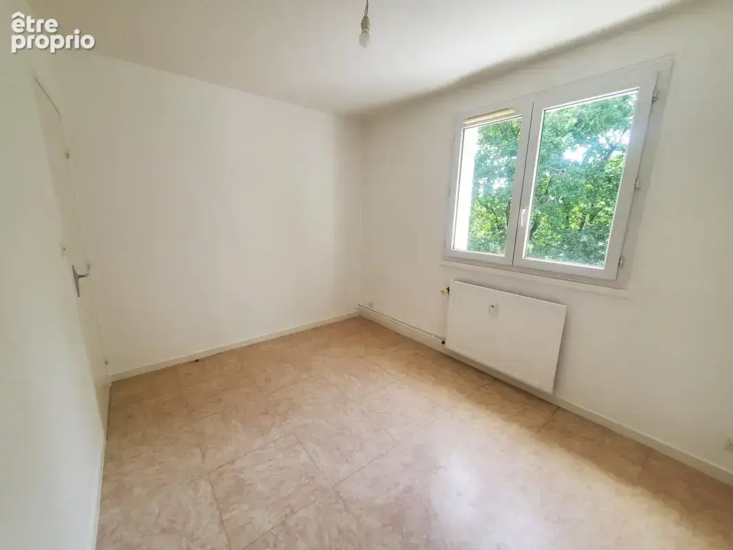 Beau t3 au 3eme etage avec balcon et cave - photo 13