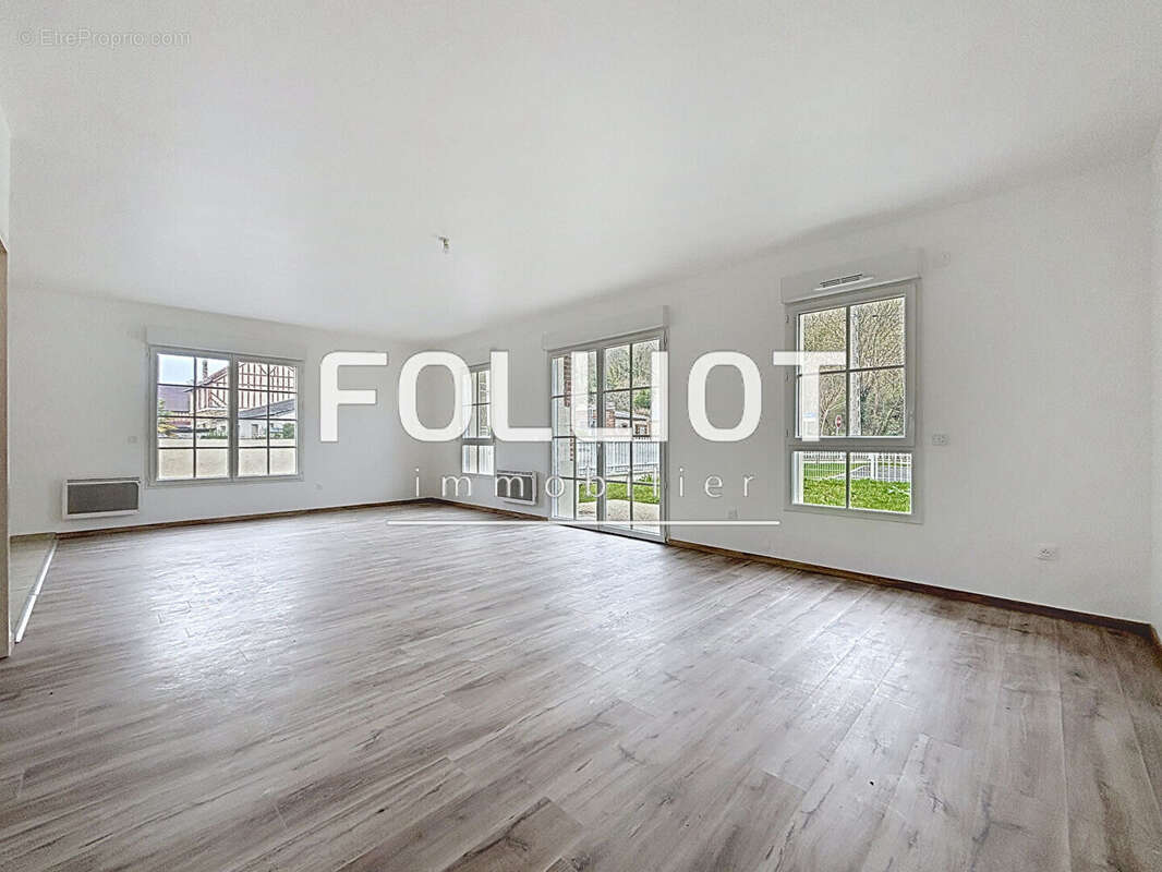 Maison à DIVES-SUR-MER