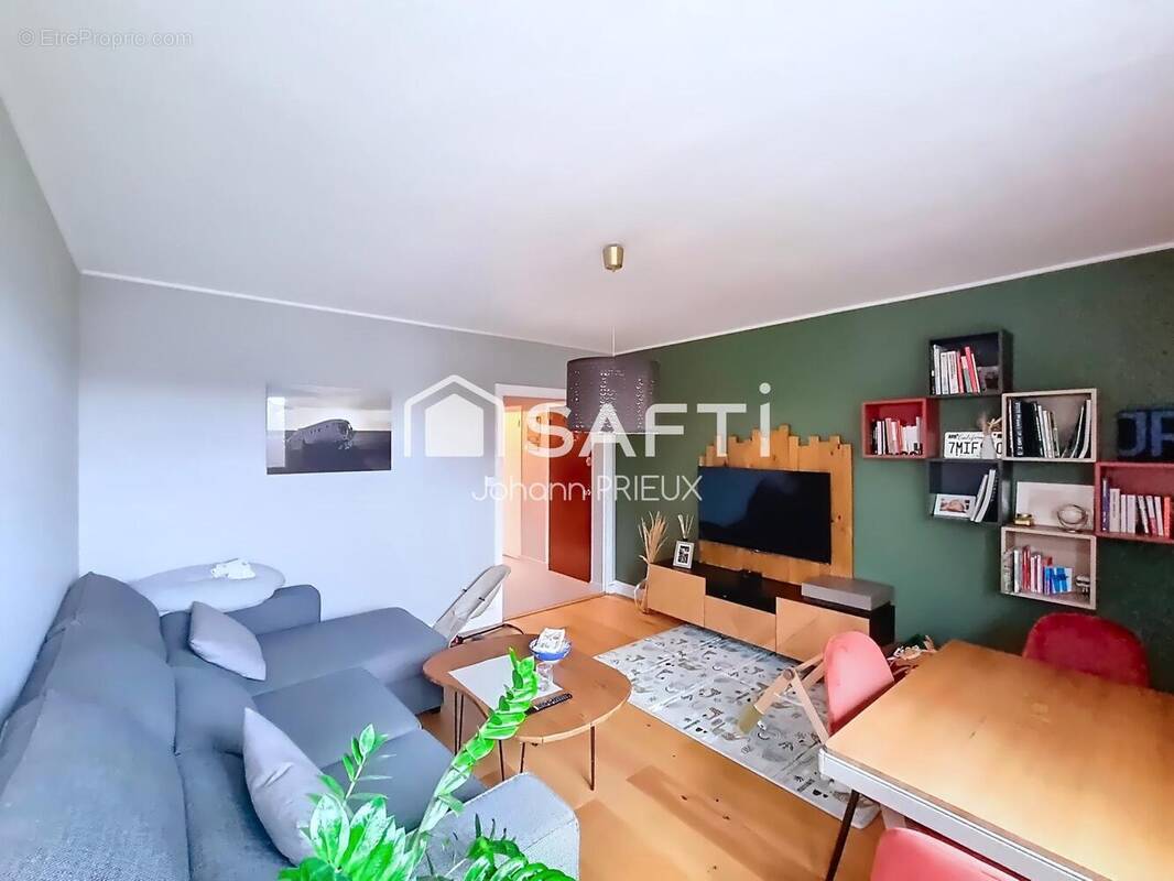 Photo 1 - Appartement à CAEN