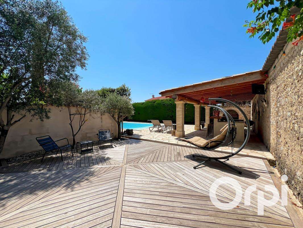 Appartement à LIVRON-SUR-DROME